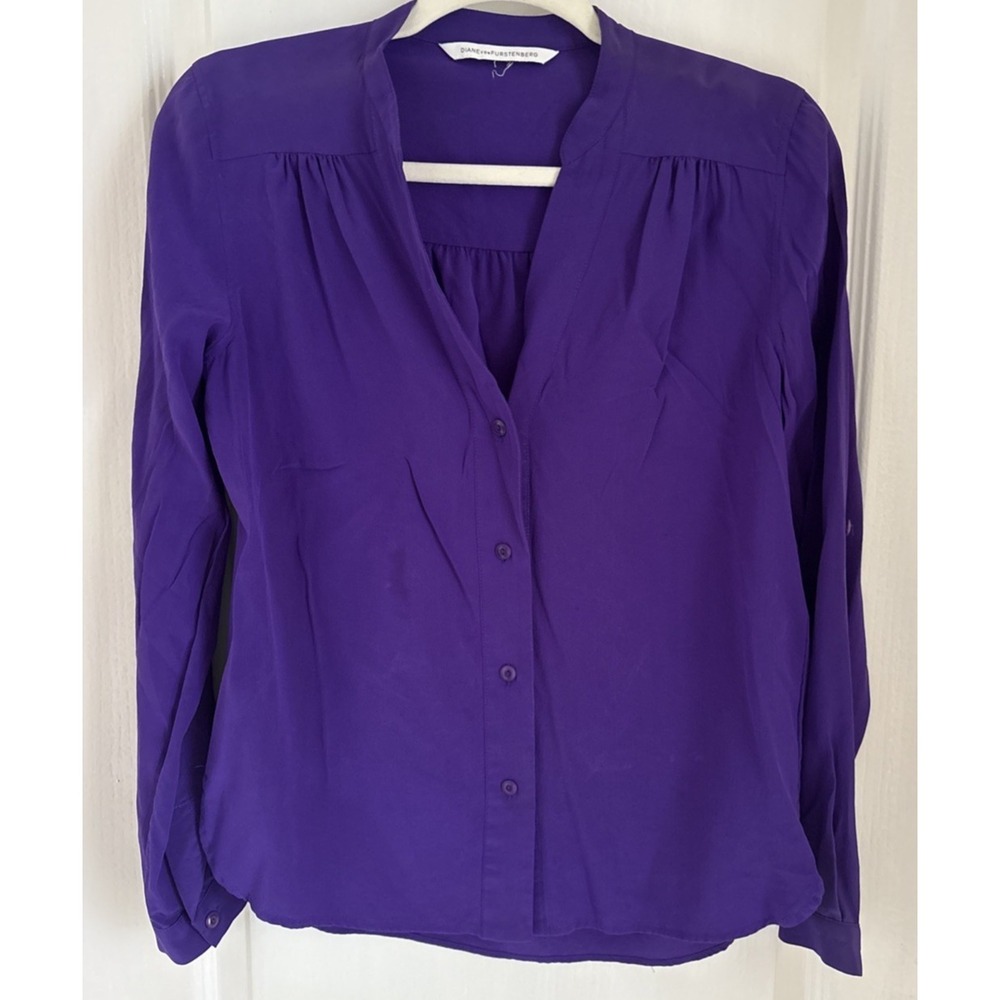 Diane Von Furstenberg Women's Royal Purple 100% Silk Button Up Top Blouse Sz 6